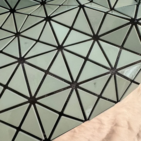 BAO BAO ISSEY MIYAKE Prism Green Tote Bag - Picture 6 of 13